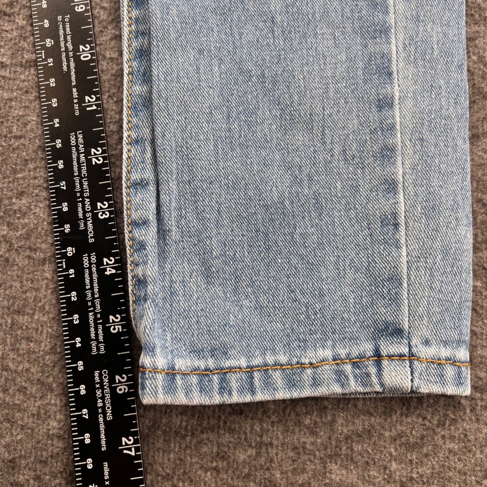 SHEIN Womens High Waisted Distressed Mom Jeans Light Wash Blue Ripped XS Crop - Picture 13 of 14